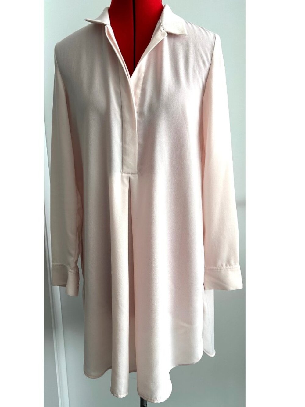 Babaton Light Pink/ Peach Long Blouse Sz XS